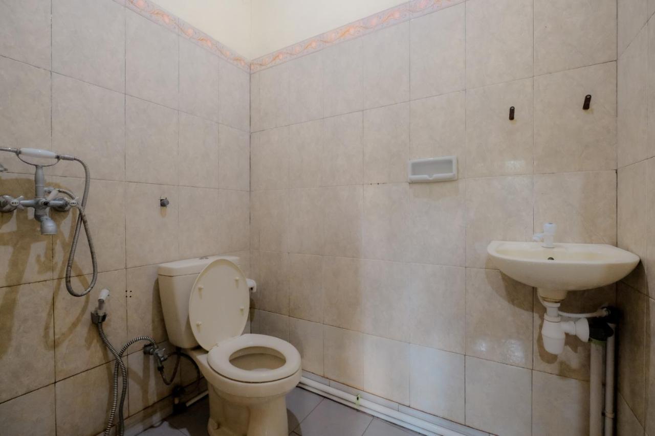 Visual Inn Toyapakeh Εξωτερικό φωτογραφία